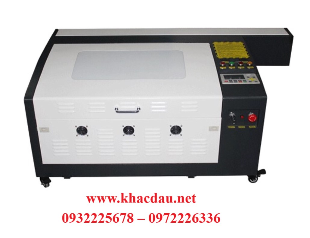 máy khắc dấu laser 2